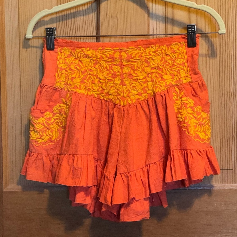 Free People One boho shorts